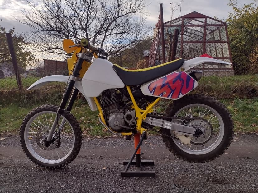 Suzuki Dr 350 s TP a STK