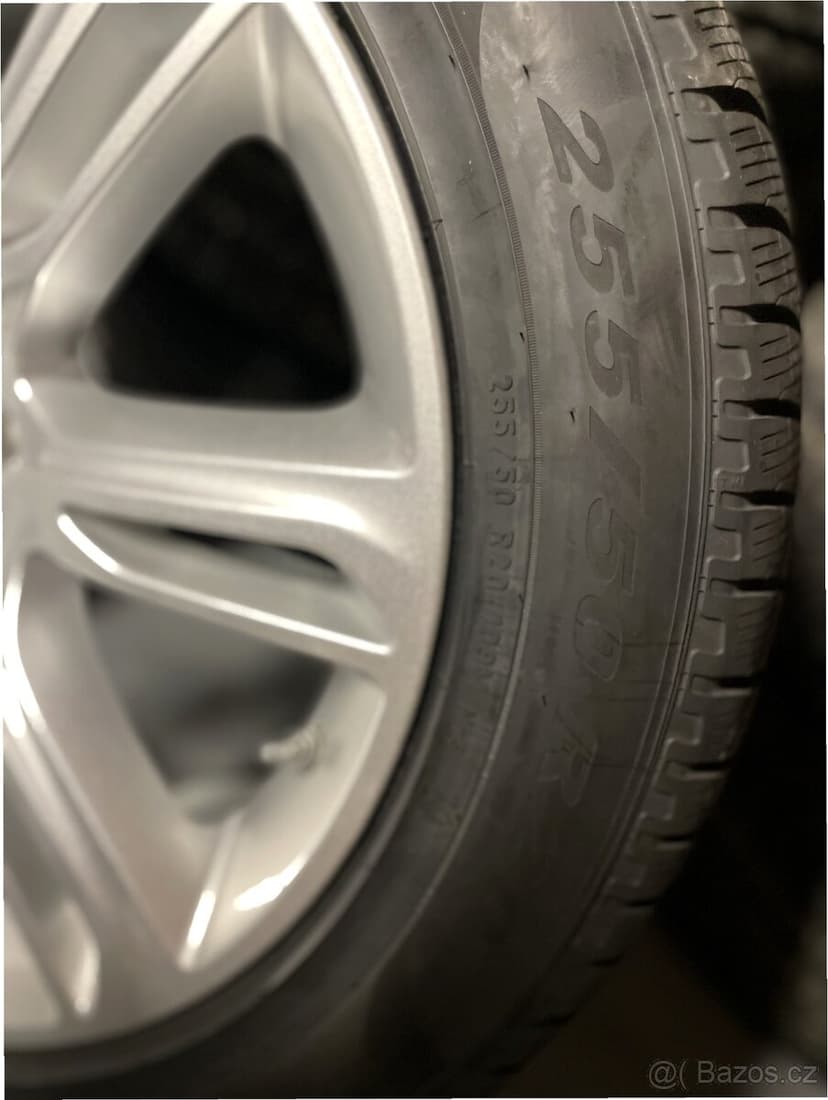 Alu kola + Pneu Land Rover Range Rover VELAR L560