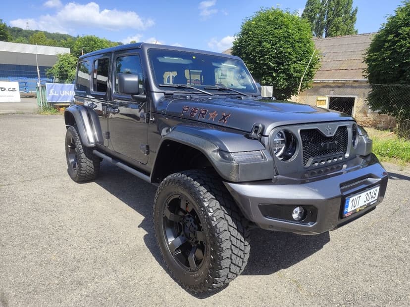 Jeep Wrangler Rubicon E-Hybrid 3.6i,209kw.4x4.MILITEM-FEROX