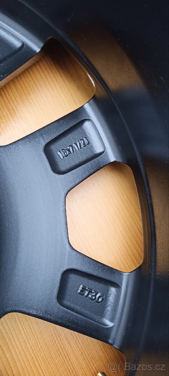 Alu kola Toyota Hilux R18 - nová