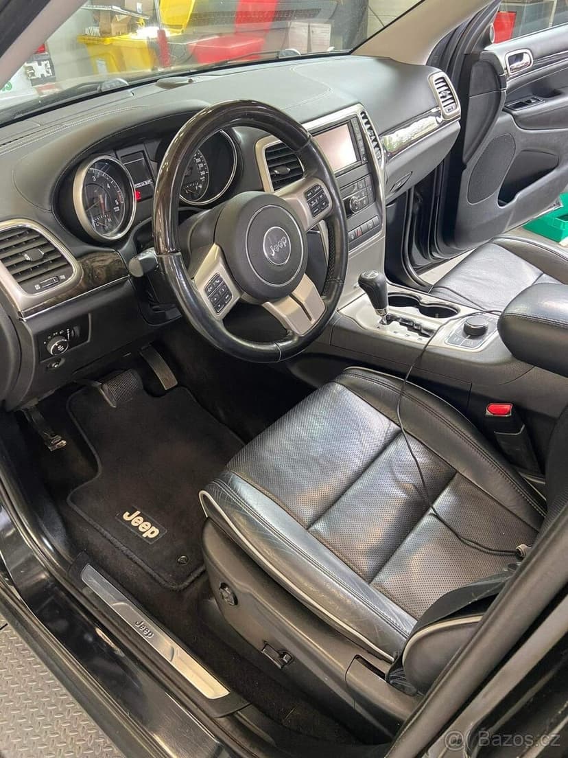 Jeep Grand Cherokee Overland