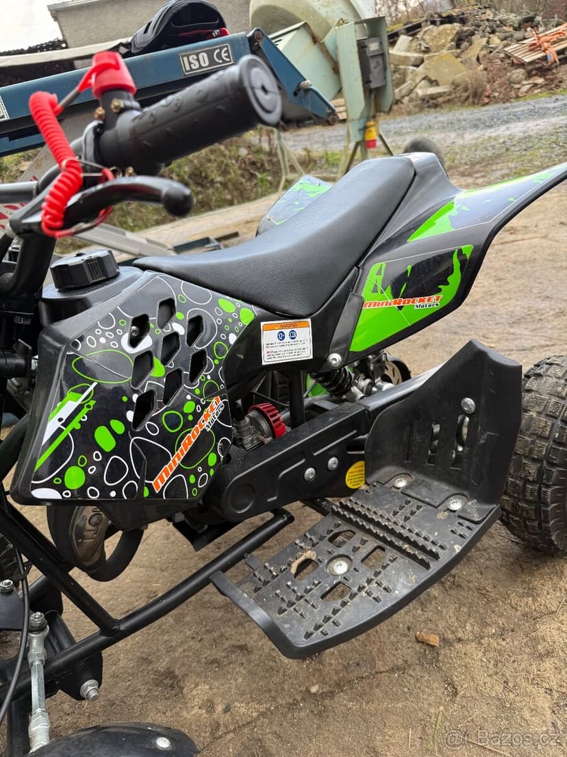 Dětská čtyřkolka