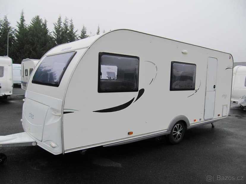 Prodám karavan Adria 542 TD,r.v.2011 + mover + předstan .