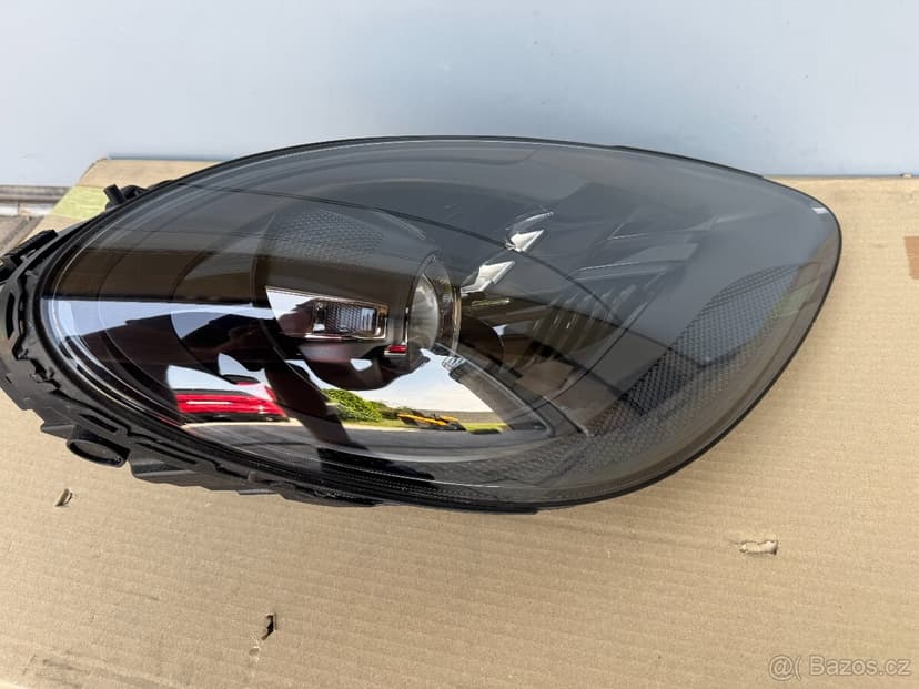 pravý LED xenon PORSCHE CAYMAN 718 BOXSTER 982 GTS