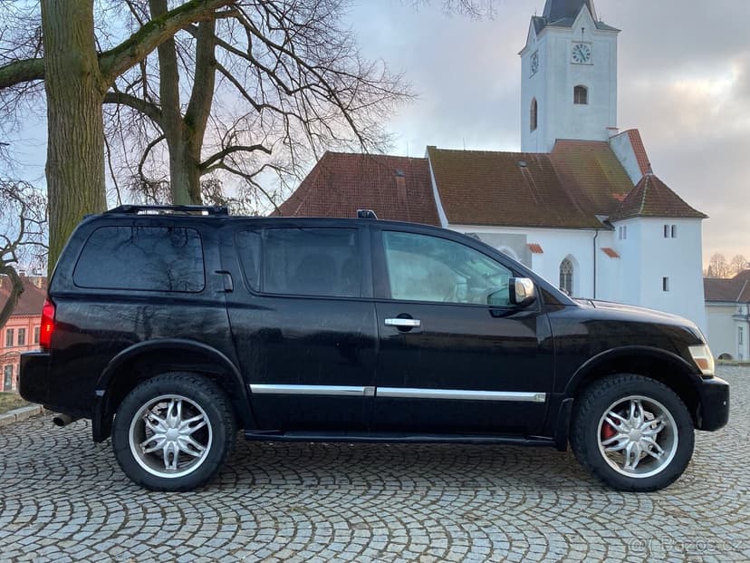 INFINITI QX 56 V8 4x4 LPG tažné 4t -> číst celé