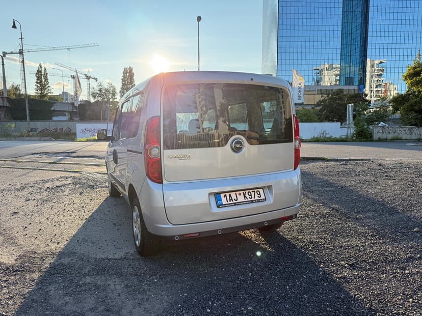 Prodám Opel Combo D Colorado 1.6 CDTI (70 kW)