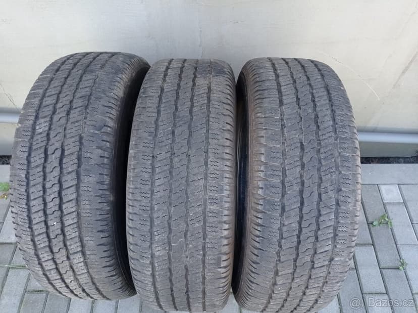 Goodyear Wrangler 275/60 r20