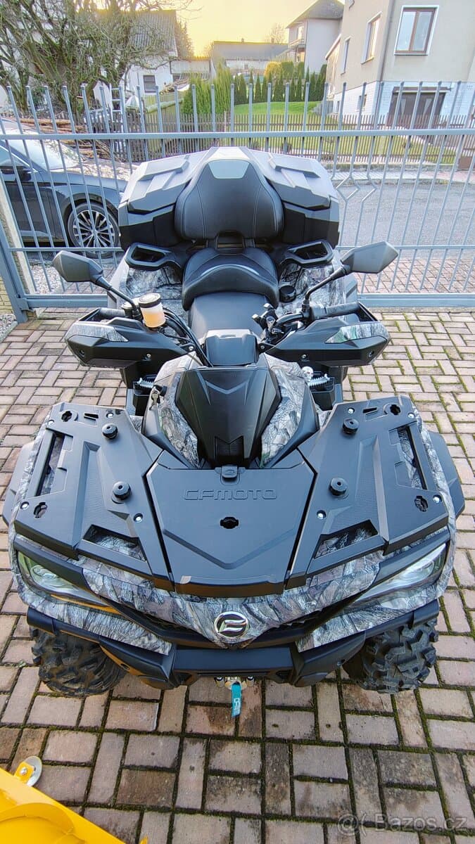 CF MOTO x1000 EPS, nová radlice na sních