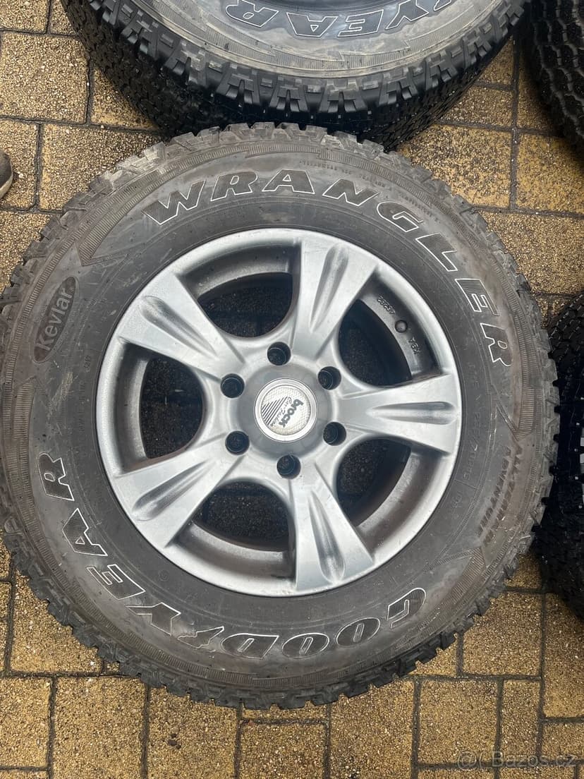 L200 DID 4x4 offroad