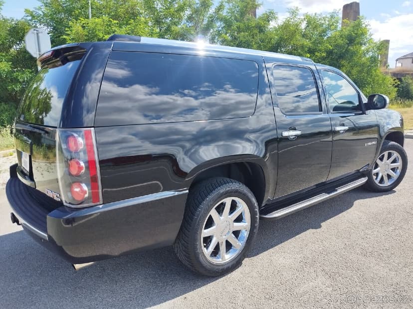 GMC Yukon Denali XL 6.2L-400ps TZ-3500kg 4x4