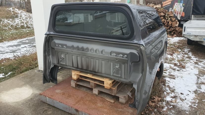 TOYOTA HILUX hardtop