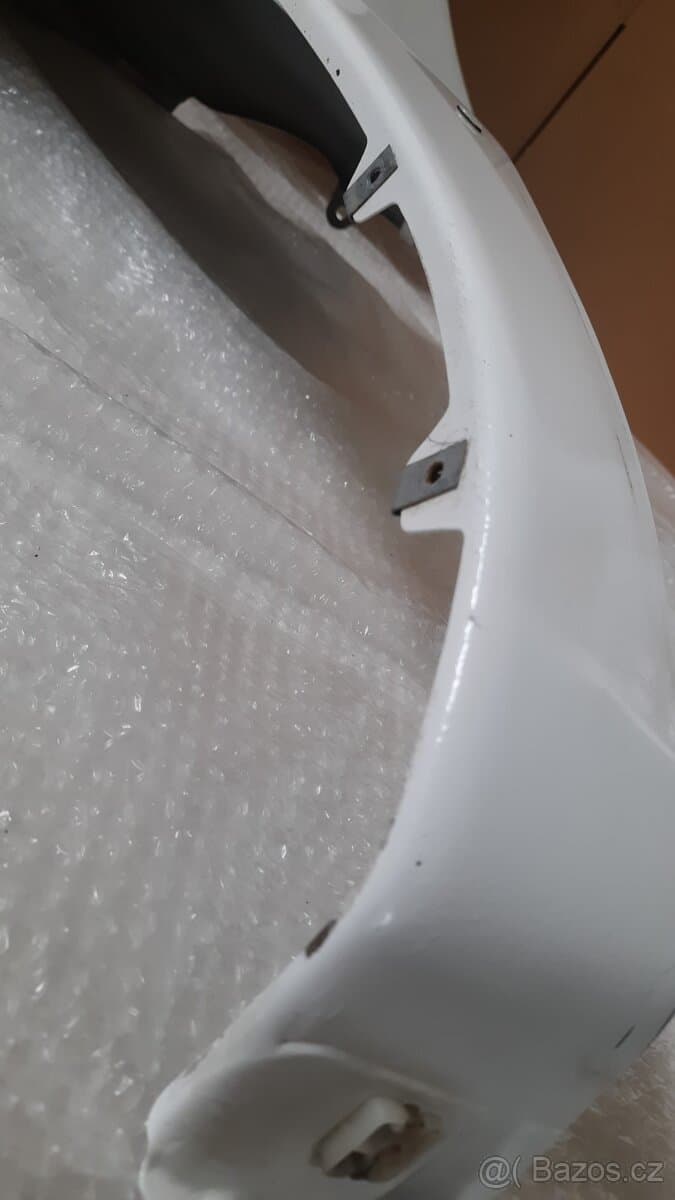 NISSAN NAVARA D22  –  BLATNÍKY PŘEDNÍ Di