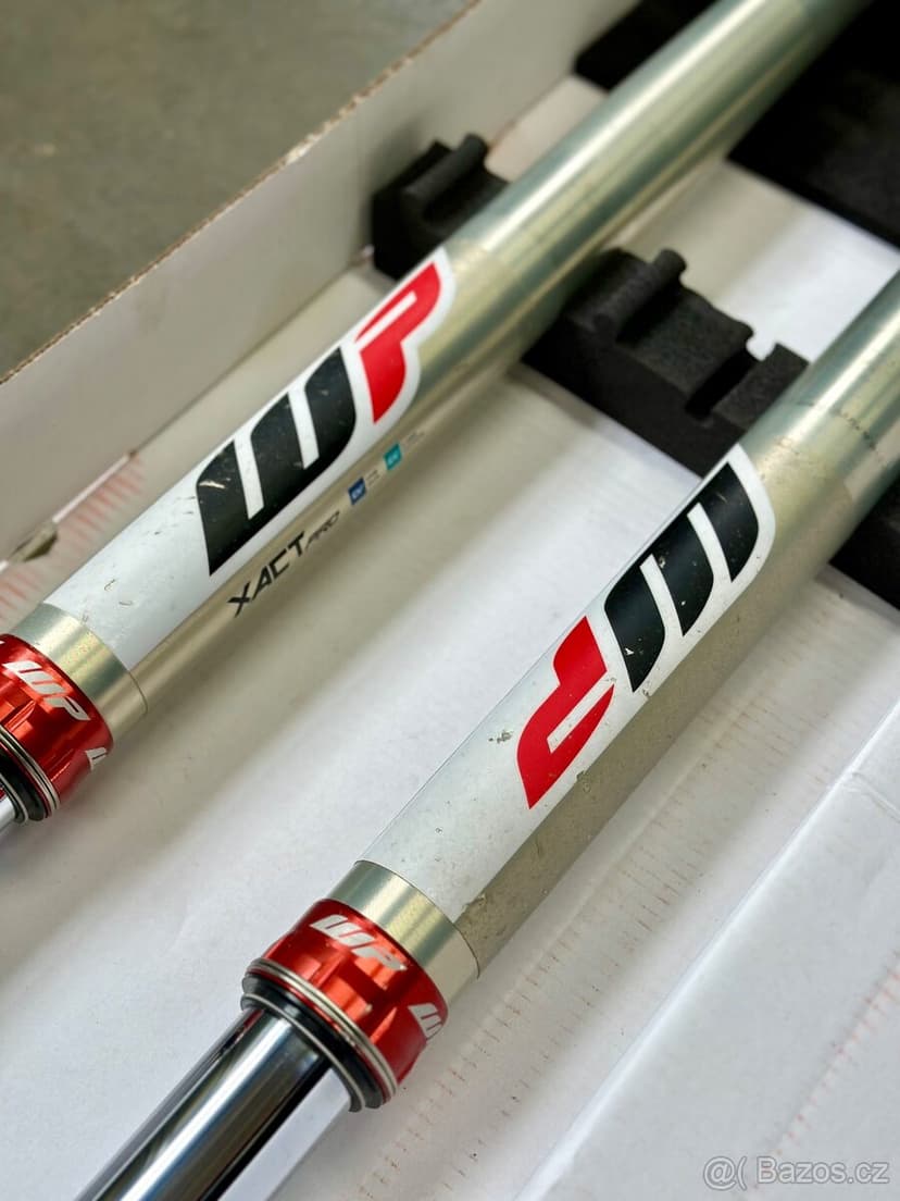 WP Xact Pro vidlice + tlumič