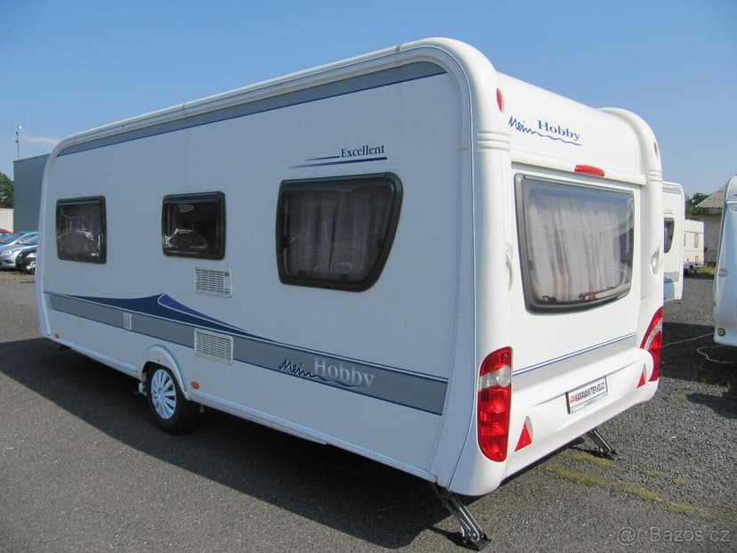 Prodám karavan Hobby 540 UL, model 2010 + mover + předstan.