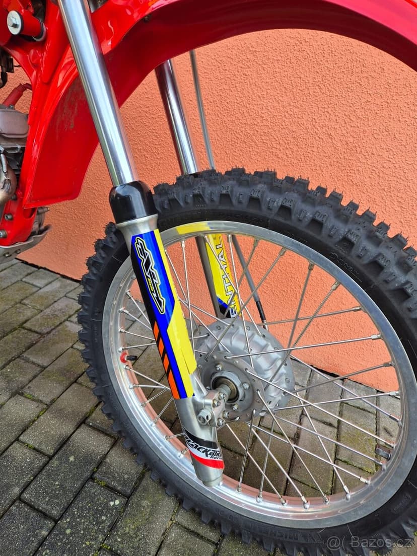 C&J Honda XR250 R Elsinore.