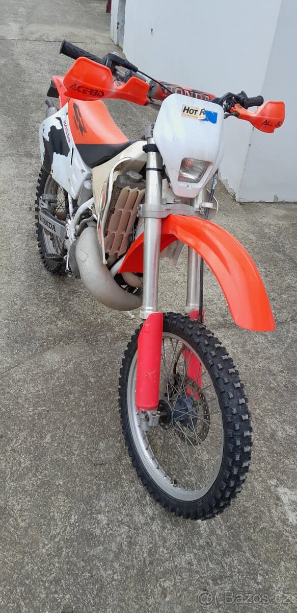 Honda cre 250 s homologací