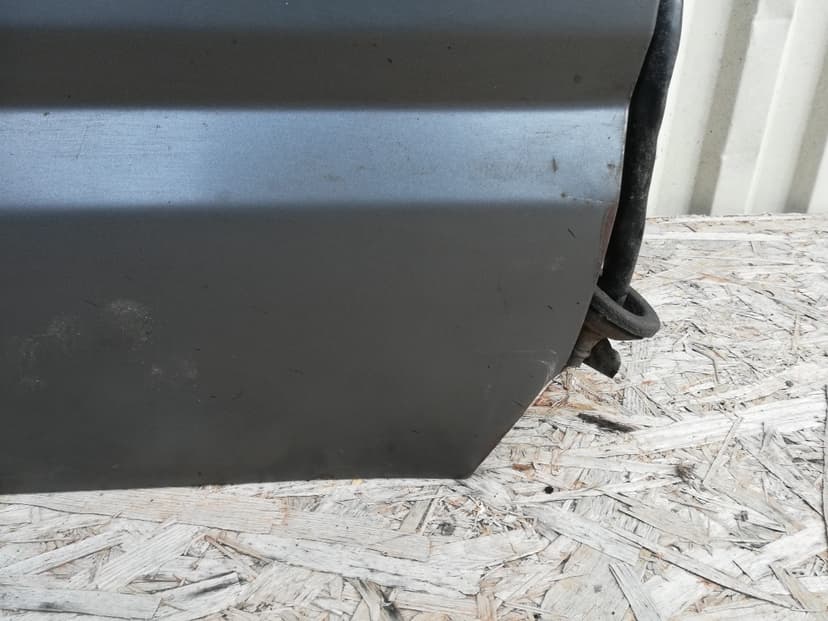 Pravé přední dveře Nissan Patrol GR Y60