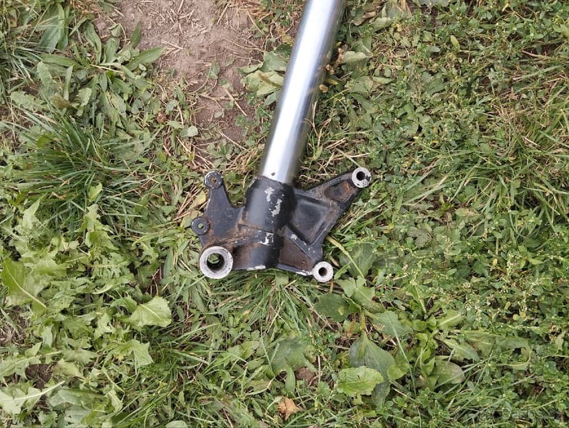 Přední tlumiče Aprilia Pegaso 125