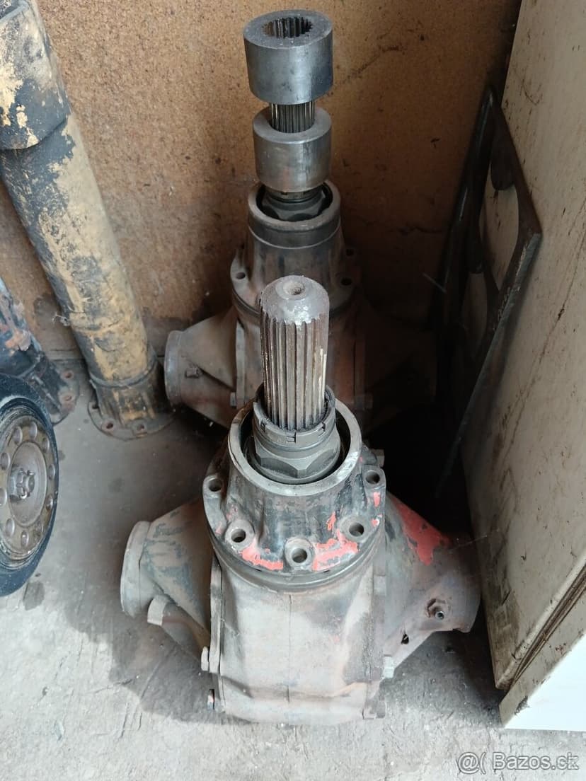 Portálovè nápravy unimog 406