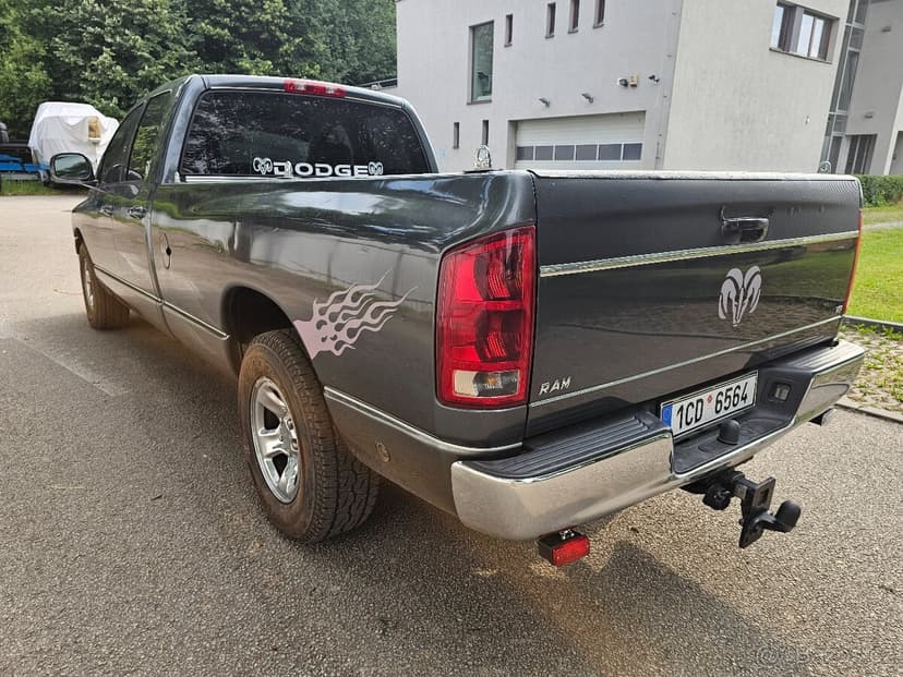 DODGE RAM 4.7 V8 MAGNUM DLOUHÁ KORBA