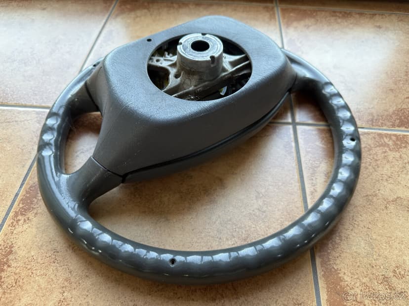 Volant s airbagem Toyota Land Cruiser 95