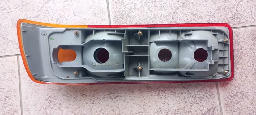 Ford Sierra 1989 -  Zadní levé světlo