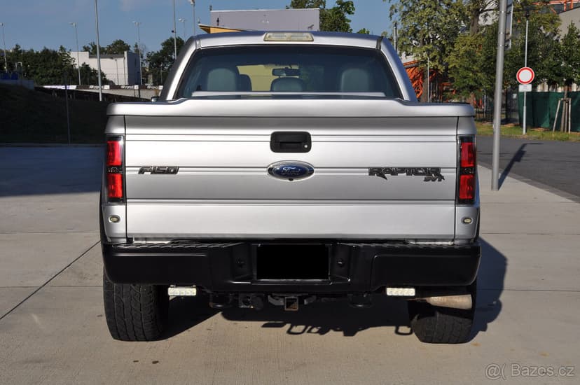Ford F150 Raptor SVT, 6.2 V8, benzín, 4x4