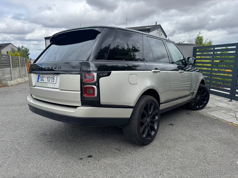 and Rover Range Rover 4.4 SDV8 Autobiography-luxusní výbava