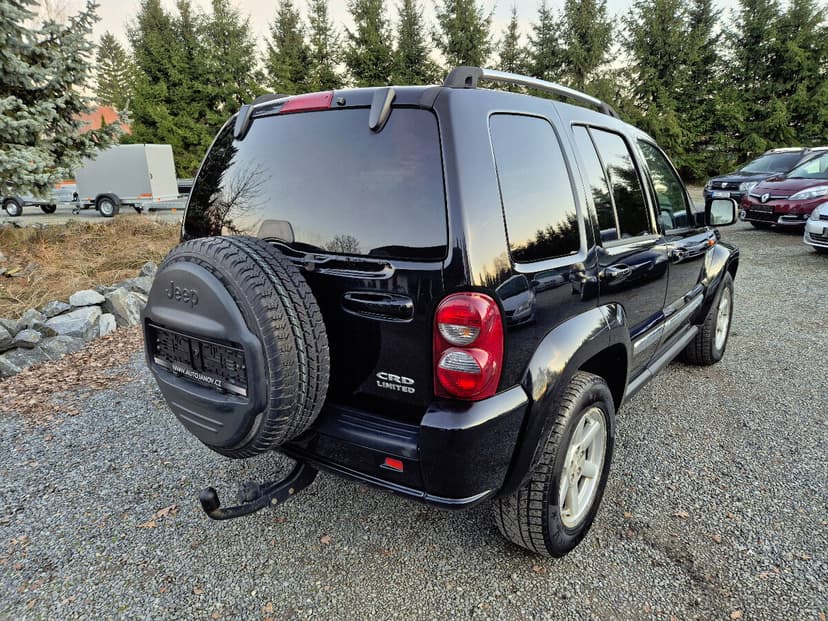 Jeep Cherokee 2.8 CRD Limited 4x4 /automat/ tažné 3,5t