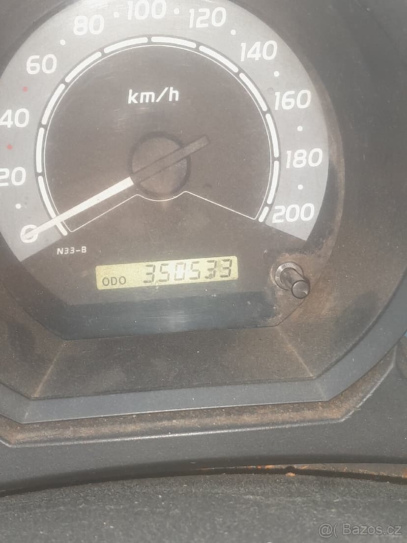 Toyota  hilux 2.5 d4d