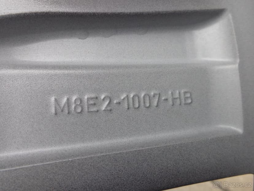 Range Rover Land Rover L460/L461 alu kola R22