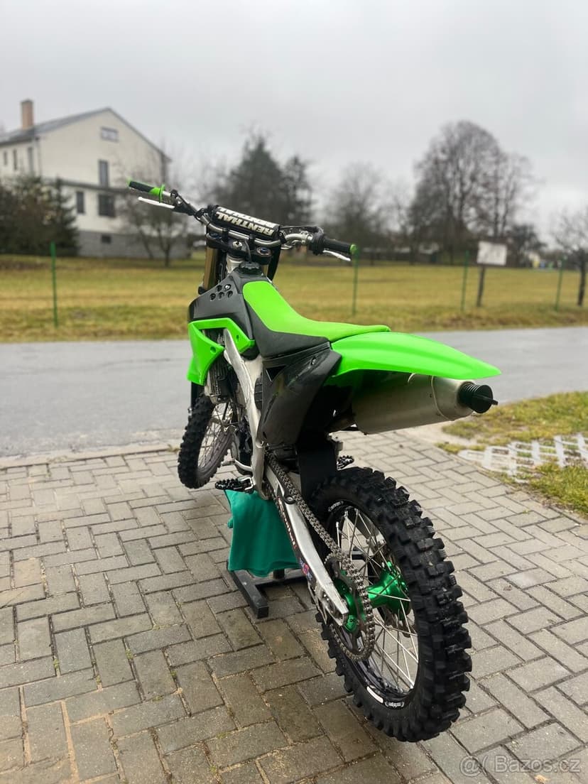 Kawasaki KXF 250 – 2011