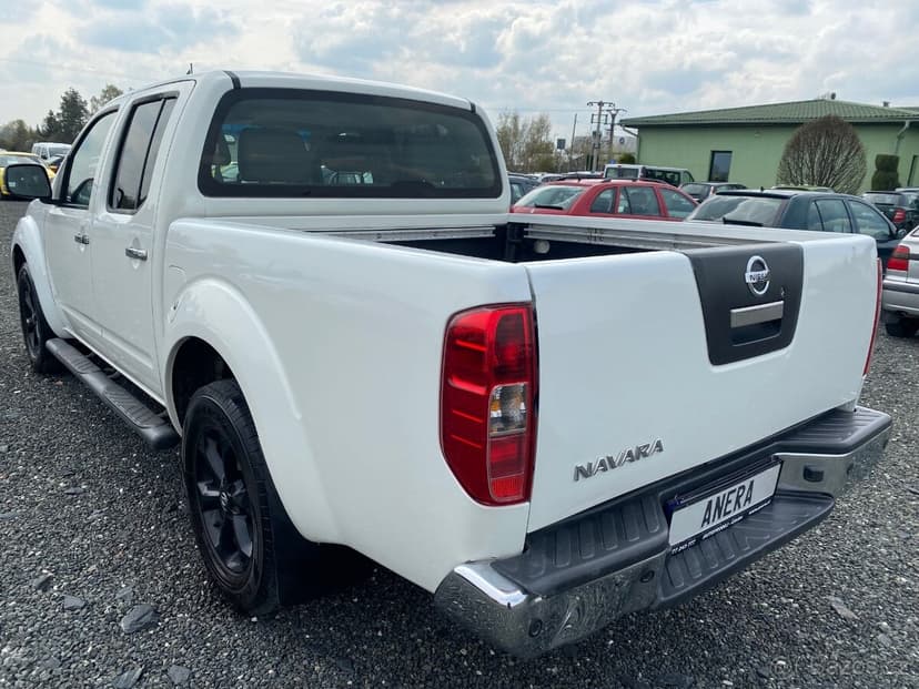 Nissan Navara 2.5 DCi 140 kW , DOUBLE CAB