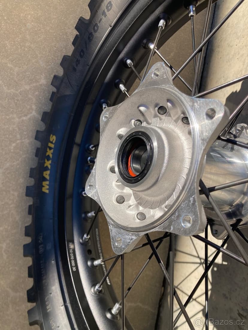 KTM kompletní kola pro enduro exc/ exc-f 2025