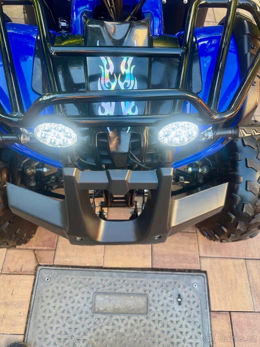 Elektrická čtyřkolka Hecht 56150