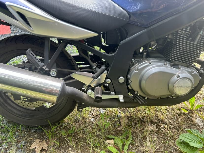 Suzuki GS 500U
