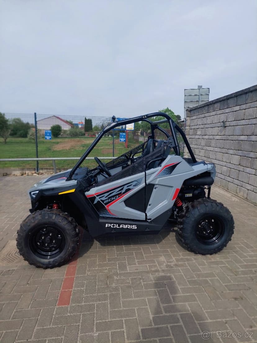 POLARIS RZR 200