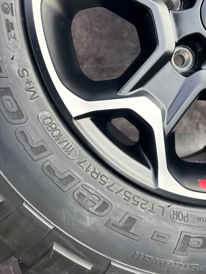 Originál alu kola Jeep 255/75/17