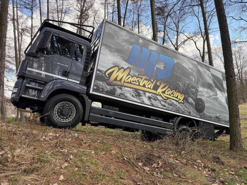 MAN TGS 4x4 servisní kamion pro Rally/Dakar nebo Expediční