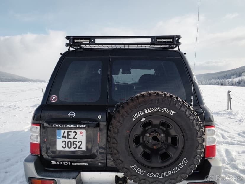 Zahrádka Nissan Patrol y61 wagon