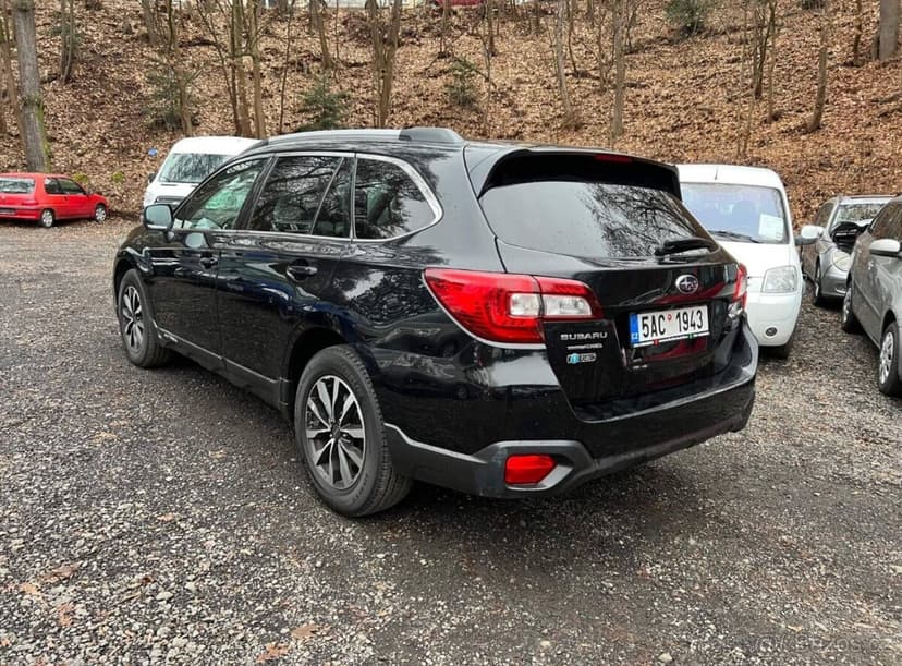 Subaru Outback 2.0 D 110kW 4x4 AT tempomat 153tkm 2015 ČR