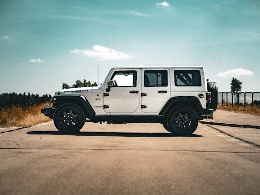 Jeep Wrangler Sahara automat 2014 hard top Prodám- vyměním