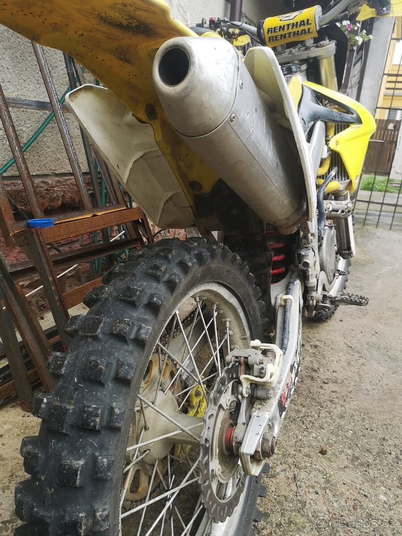 Suzuki Rmz 450 bez motoru, 2011