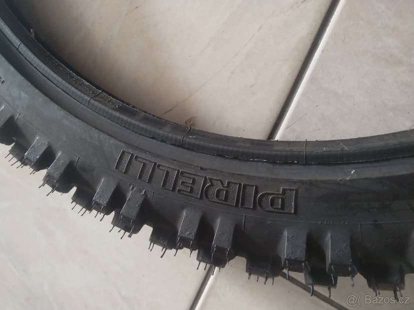 Pneumatiky na motorku