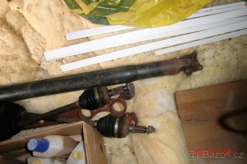 Daihatsu Sirion 4x4, 1,3 benzín,  75KW náhr. díly