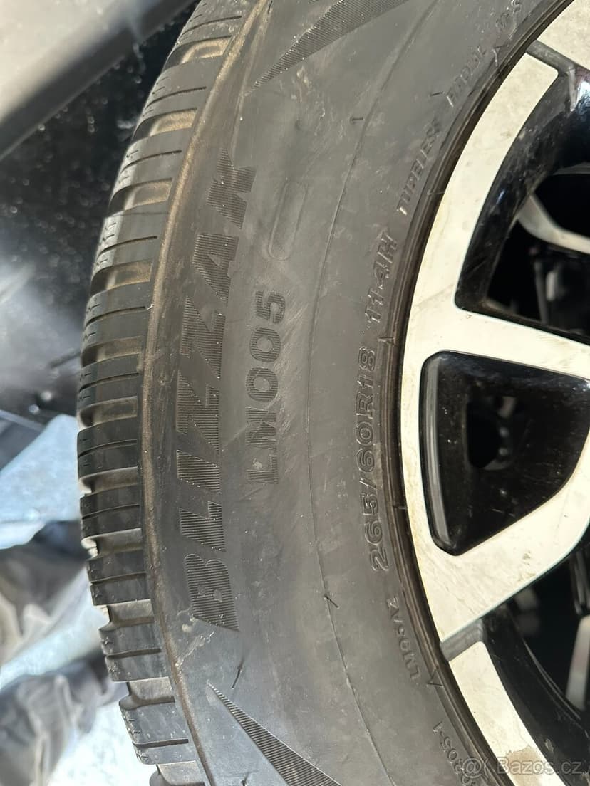 Kompletní sada kol Toyota Hilux 2023