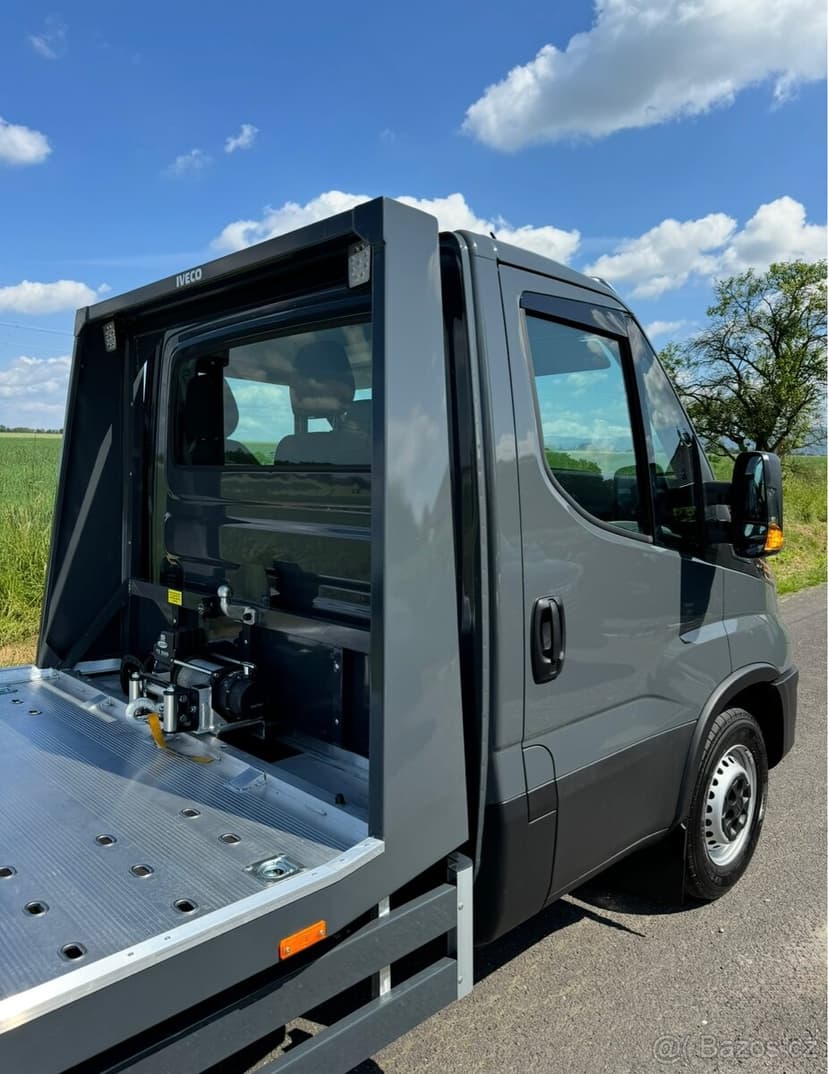 Odtahový speciál do 3500 kg r.v 12/2023