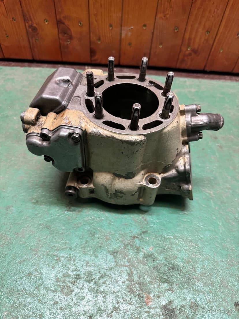 Válec Kawasaki KX 250 2001