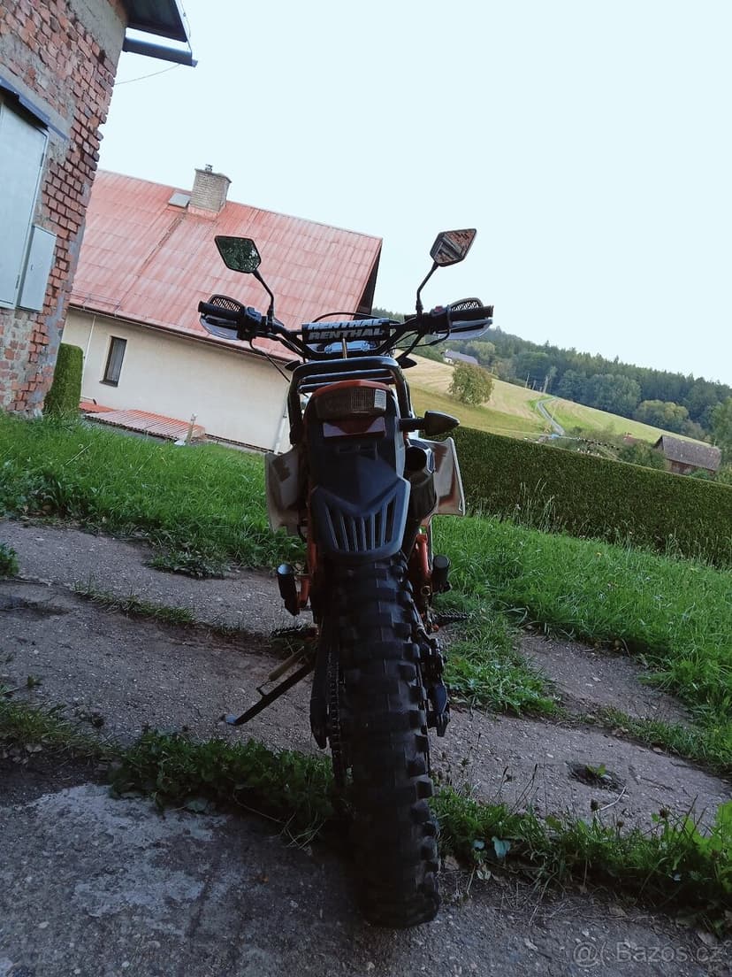 Mikilon defender 250rr