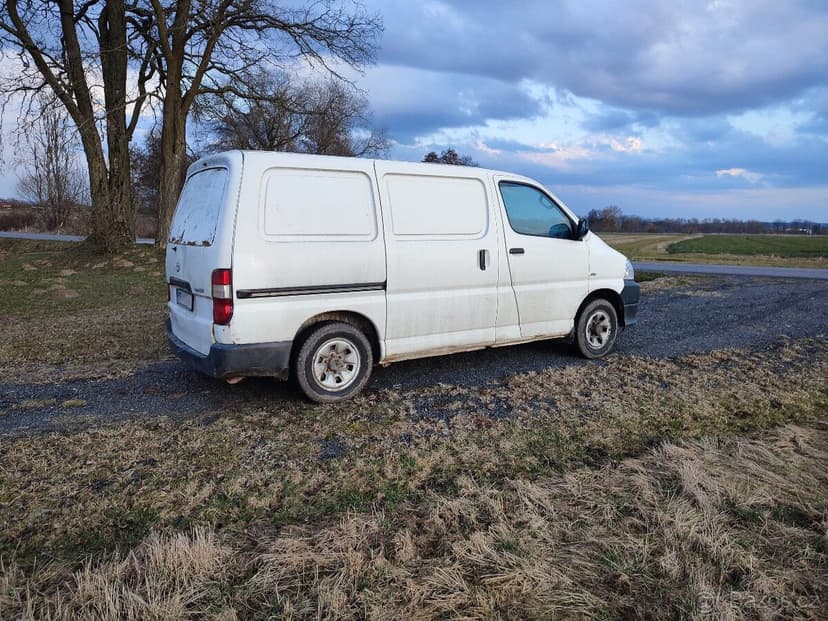 Toyota Hiace 2.5D4D 86kW 4x4